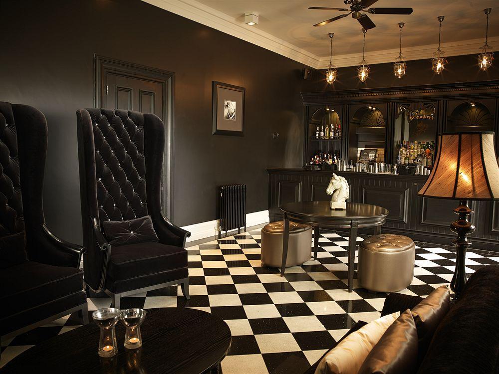Paddocks House Hotel Newmarket  Bagian luar foto