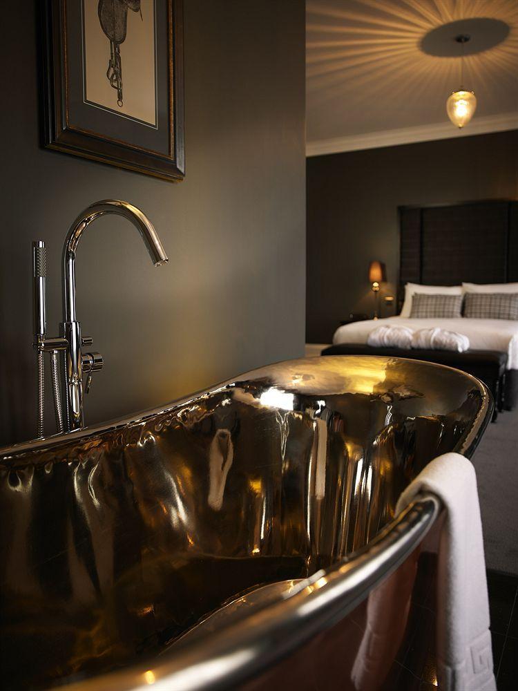 Paddocks House Hotel Newmarket  Bagian luar foto